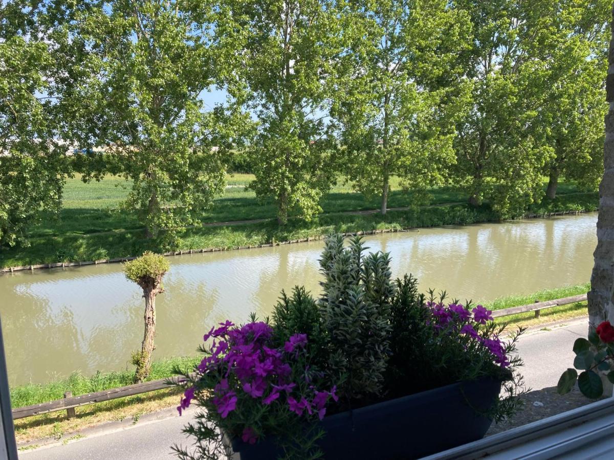Les Berges Ξενοδοχείο Bourbourg Εξωτερικό φωτογραφία